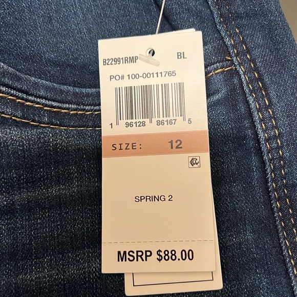 Democracy Blue Luxe Touch Ab Solutions Kick Flare Jean - Picture 6 of 9
